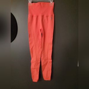 (012) NWOT Free People Movement High Rise 7/8 Length Good Karma Leggings (XS/S)
